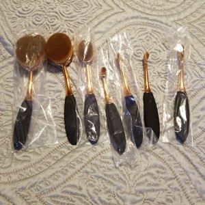 Paddle makeup brushes set of 7